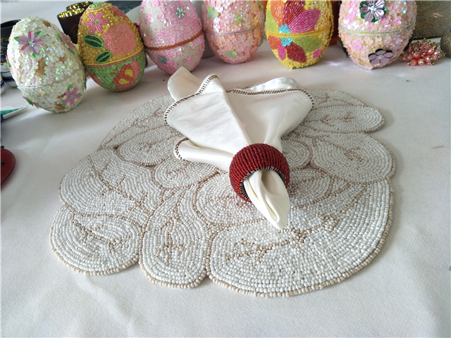 Factory Direct Selling Processing and Custom Beaded placemat Hand-Made Cup Matdishes Disc Pad Dinner Flag Table Mat Tea Table Mat