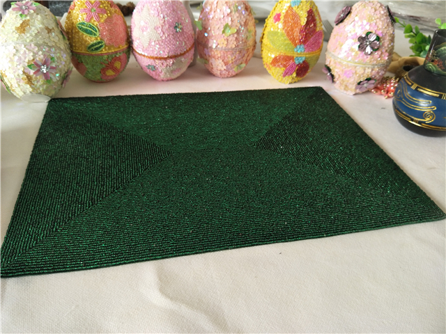 Factory Direct Selling Processing and Custom Beaded placemat Hand-Made Cup Matdishes Disc Pad Dinner Flag Table Mat Tea Table Mat