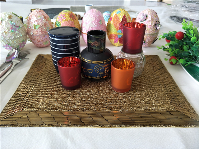 Factory Direct Selling Processing and Custom Beaded placemat Hand-Made Cup Matdishes Disc Pad Dinner Flag Table Mat Tea Table Mat