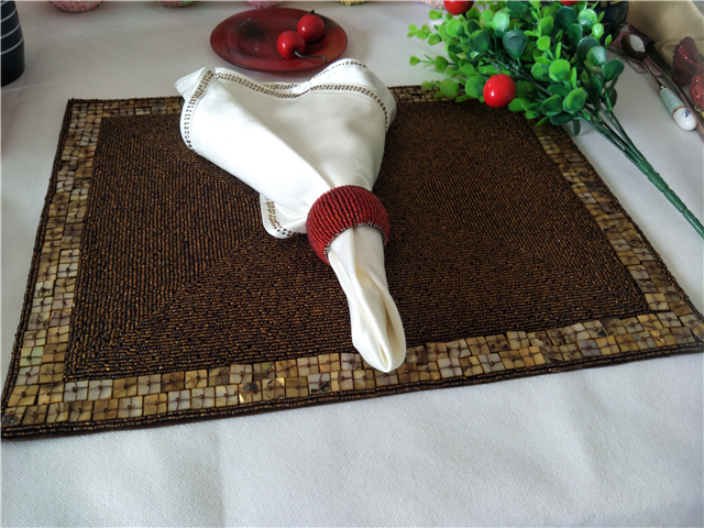 Factory Direct Selling Processing and Custom Beaded placemat Hand-Made Cup Matdishes Disc Pad Dinner Flag Table Mat Tea Table Mat