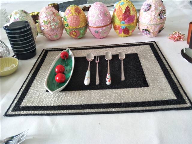 Factory Direct Selling Processing and Custom Beaded placemat Hand-Made Cup Matdishes Disc Pad Dinner Flag Table Mat Tea Table Mat