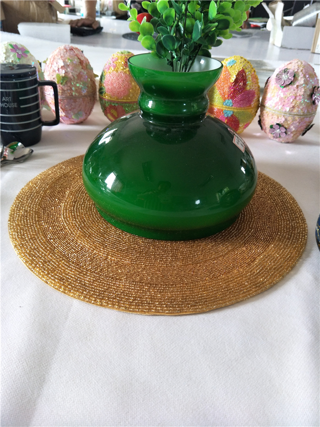 Factory Direct Selling Processing and Custom Beaded placemat Hand-Made Cup Matdishes Disc Pad Dinner Flag Table Mat Tea Table Mat