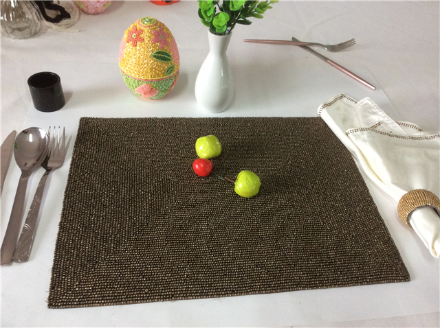 Factory Direct Selling Processing and Custom Beaded placemat Hand-Made Cup Matdishes Disc Pad Dinner Flag Table Mat Tea Table Mat