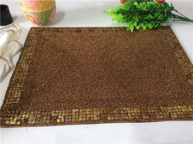 Factory Direct Selling Processing and Custom Beaded placemat Hand-Made Cup Matdishes Disc Pad Dinner Flag Table Mat Tea Table Mat