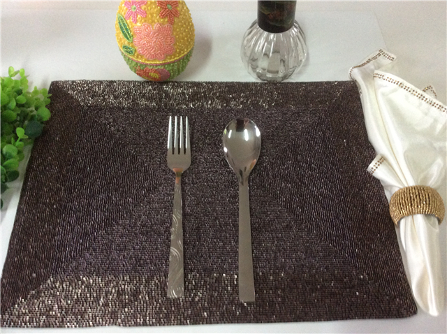 Factory Direct Selling Processing and Custom Beaded placemat Hand-Made Cup Matdishes Disc Pad Dinner Flag Table Mat Tea Table Mat
