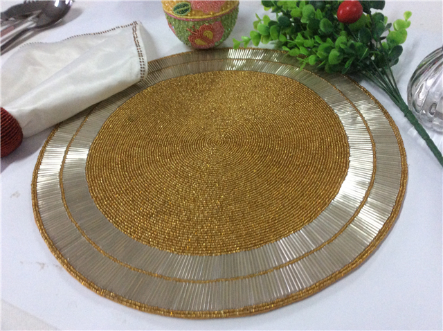 Factory Direct Selling Processing and Custom Beaded placemat Hand-Made Cup Matdishes Disc Pad Dinner Flag Table Mat Tea Table Mat