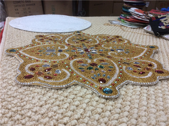Factory Direct Selling Processing and Custom Beaded placemat Hand-Made Cup Matdishes Disc Pad Dinner Flag Table Mat Tea Table Mat