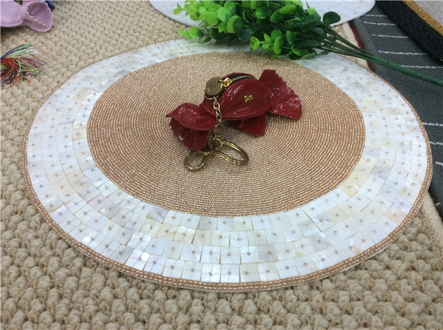 Factory Direct Selling Processing and Custom Beaded placemat Hand-Made Cup Matdishes Disc Pad Dinner Flag Table Mat Tea Table Mat