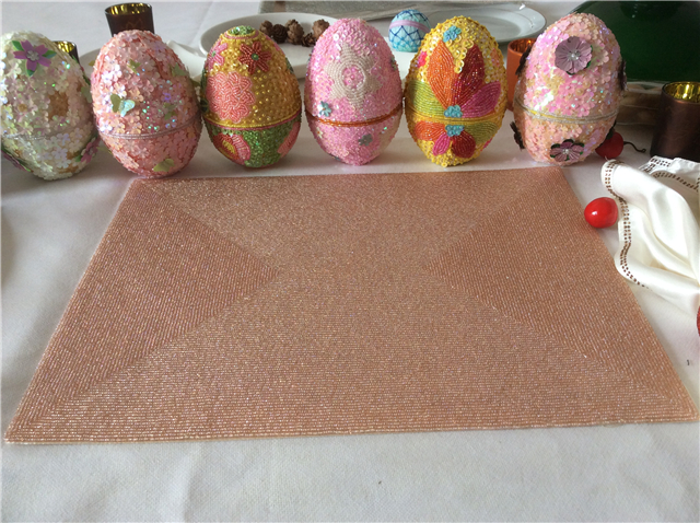 Factory Direct Selling Processing and Custom Beaded placemat Hand-Made Cup Matdishes Disc Pad Dinner Flag Table Mat Tea Table Mat
